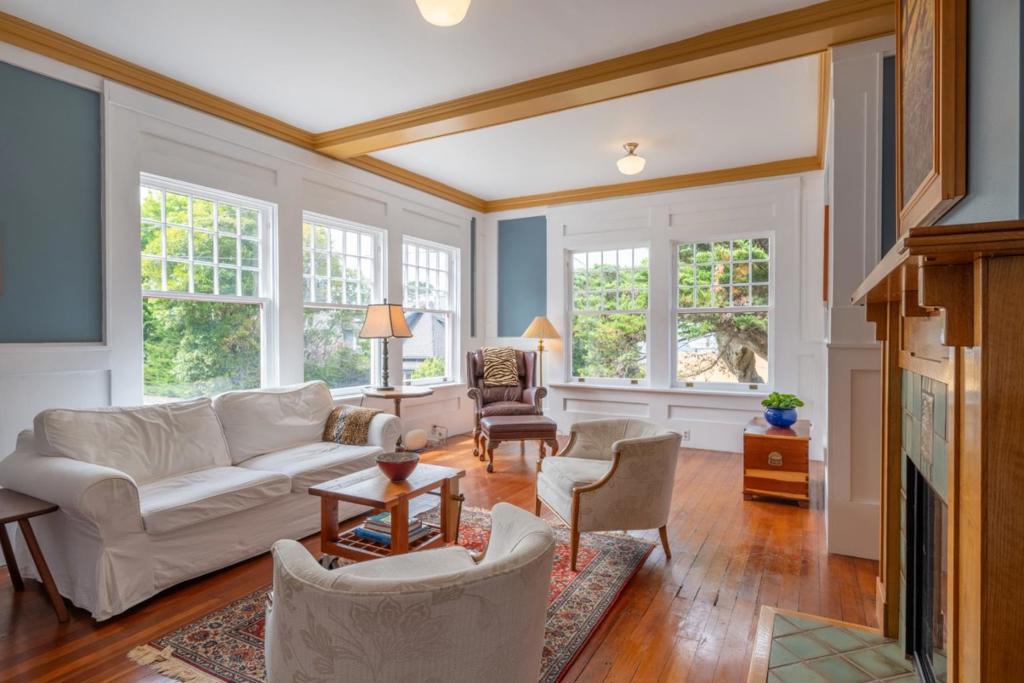 135 5th Street Property Photo 14