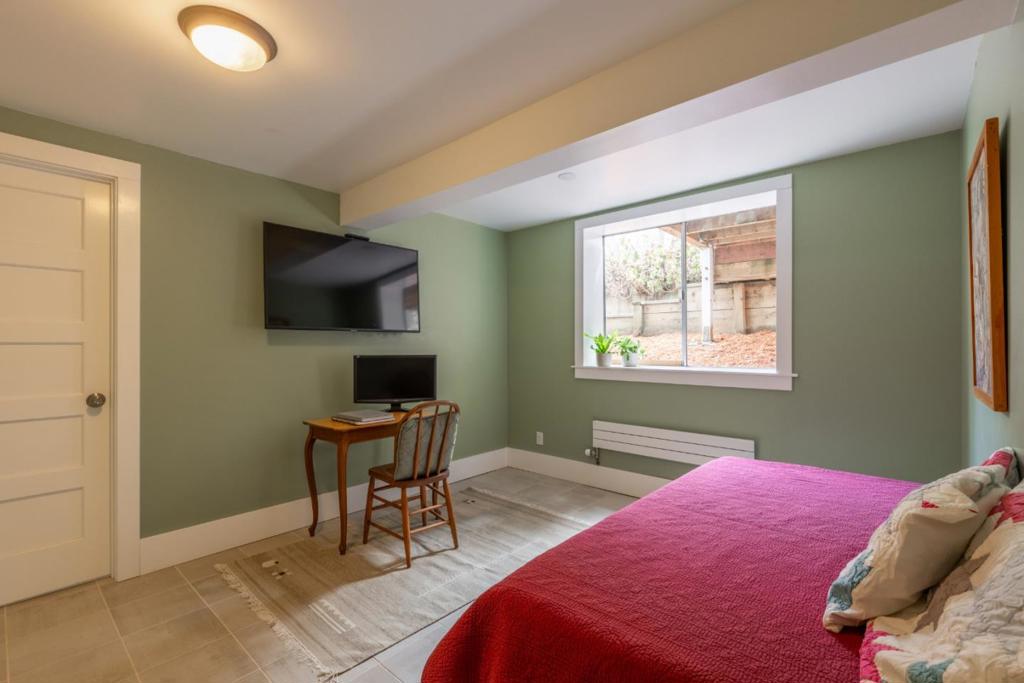 135 5th Street Property Photo 39