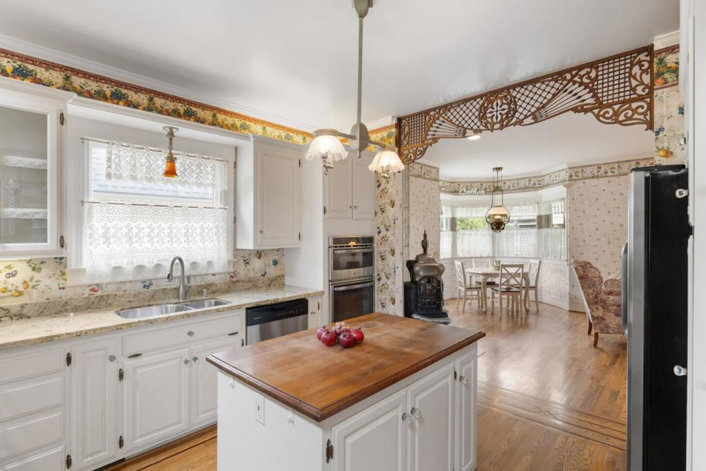 132 Forest Avenue Property Photo 12