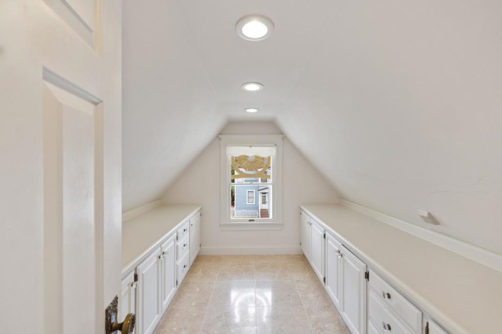 132 Forest Avenue Property Photo 25