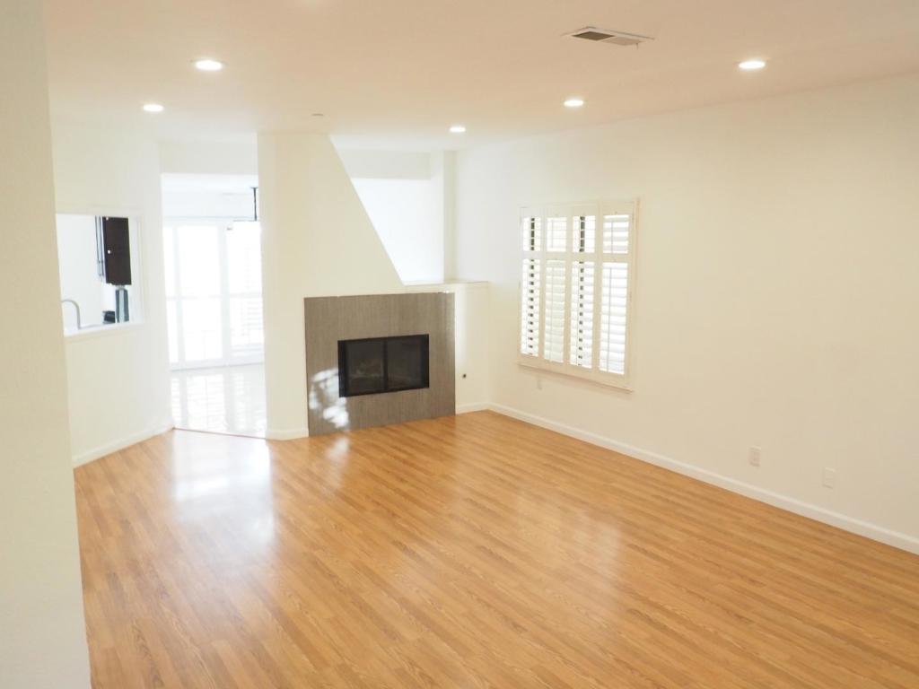 951 La Mesa Terrace A Property Photo 5