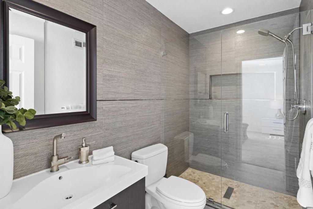 951 La Mesa Terrace A Property Photo 22