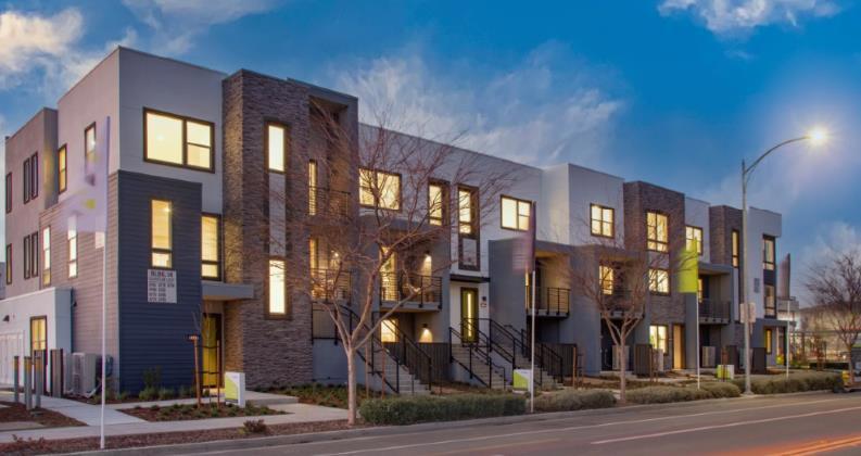 6785 Optimum Loop Property Photo 1