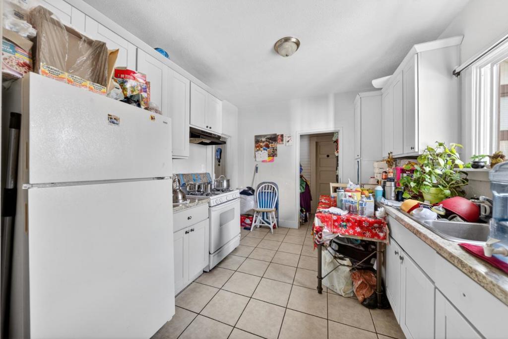 311 Ocean Street Property Photo 18