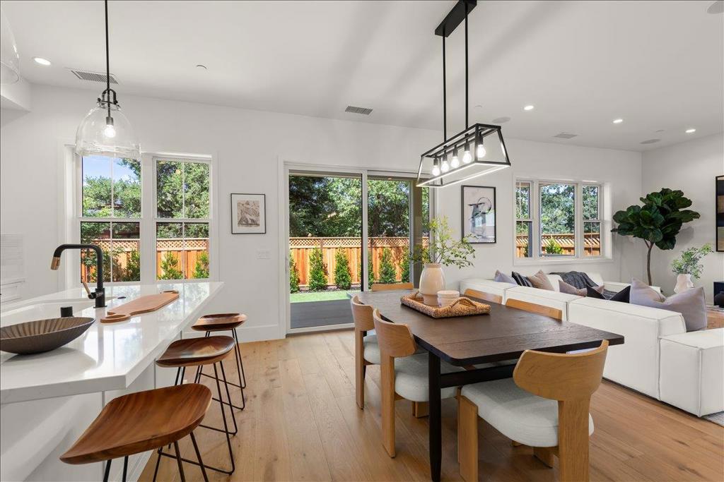 16011 Stephenie Lane Property Photo 15