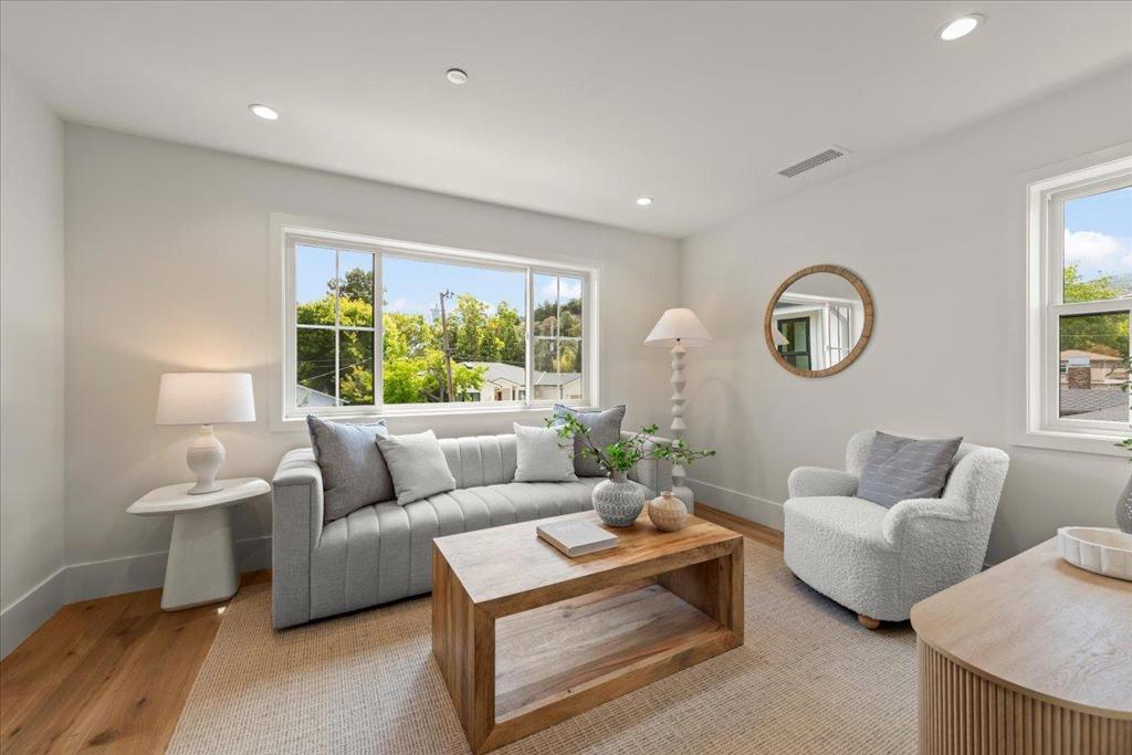 16011 Stephenie Lane Property Photo 23