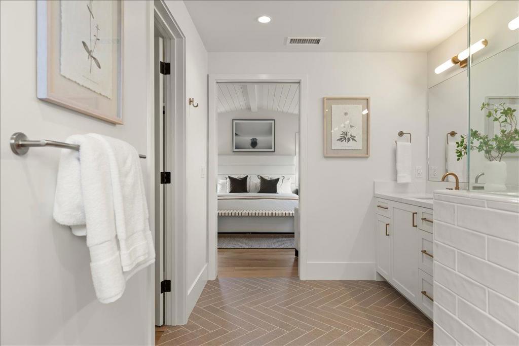 16011 Stephenie Lane Property Photo 28