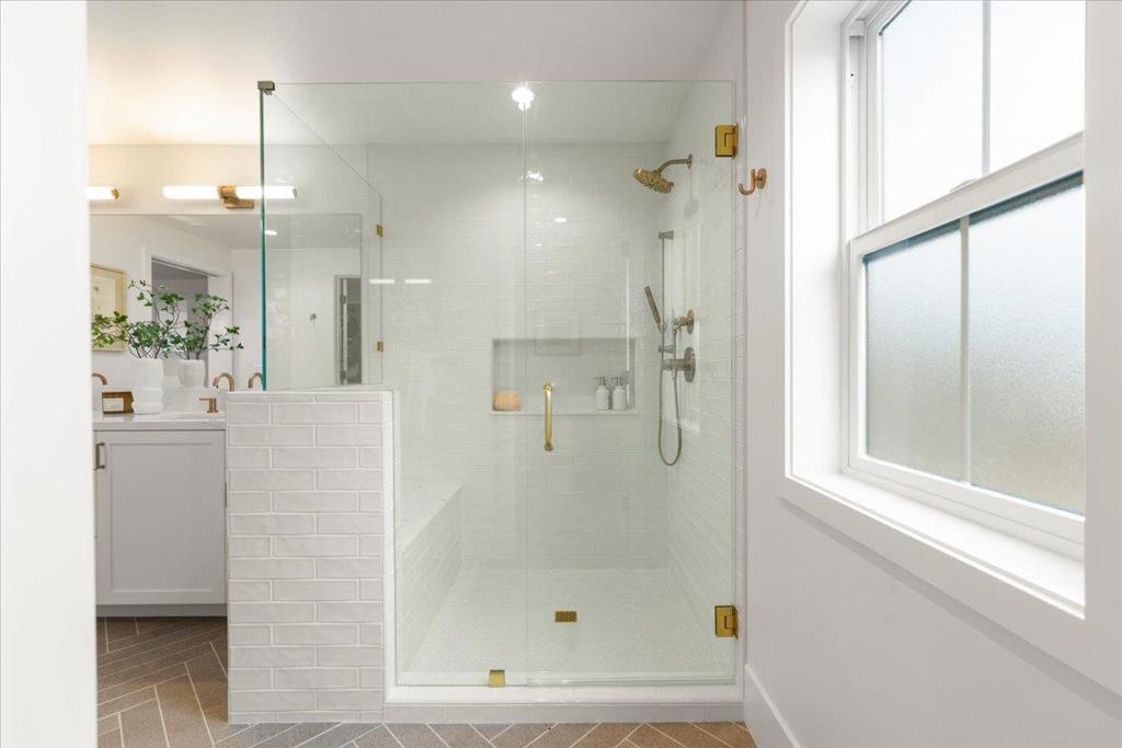 16011 Stephenie Lane Property Photo 29