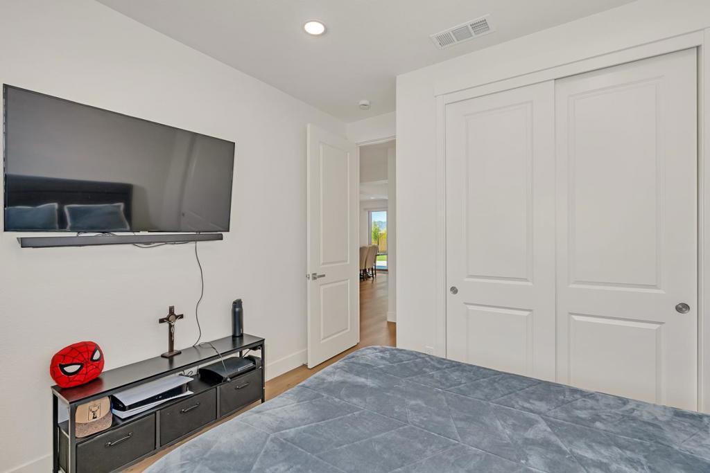 1174 Sunridge Drive Property Photo 25