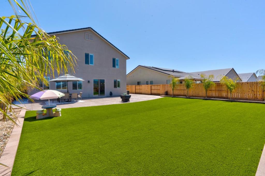 1174 Sunridge Drive Property Photo 45