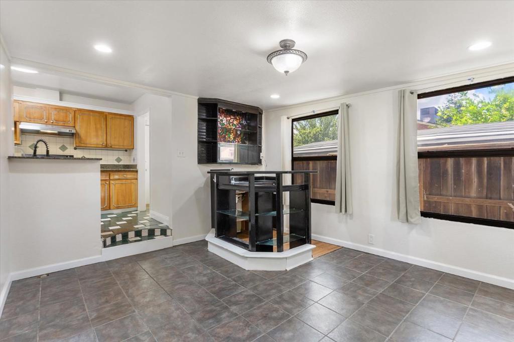 1745 Elmwood Avenue Property Photo 19