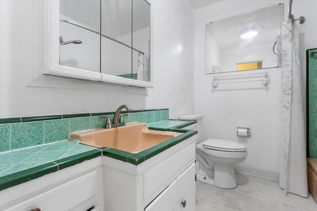 1745 Elmwood Avenue Property Photo 25
