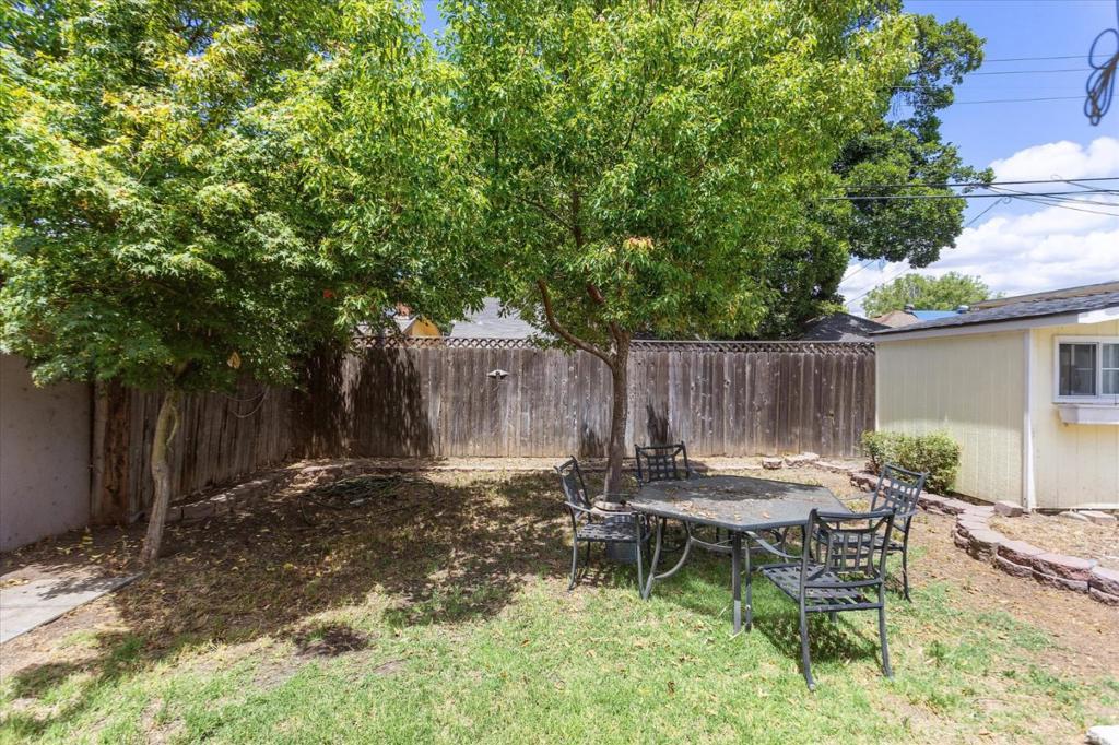 1745 Elmwood Avenue Property Photo 38