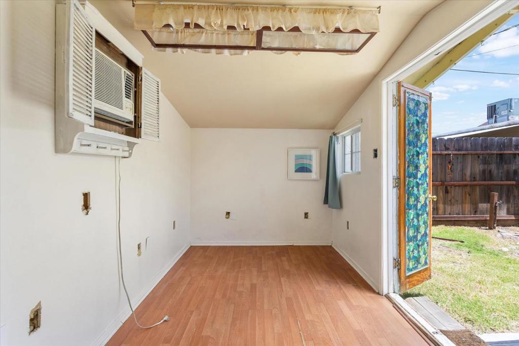 1745 Elmwood Avenue Property Photo 44