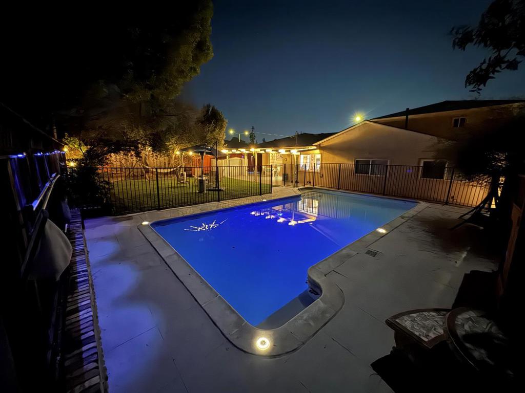 41670 Paseo Padre Parkway Property Photo 9