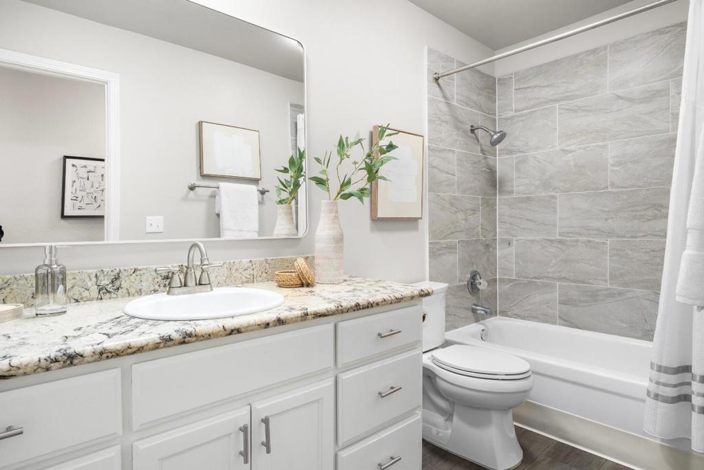 2769 Valencia Road Property Photo 20