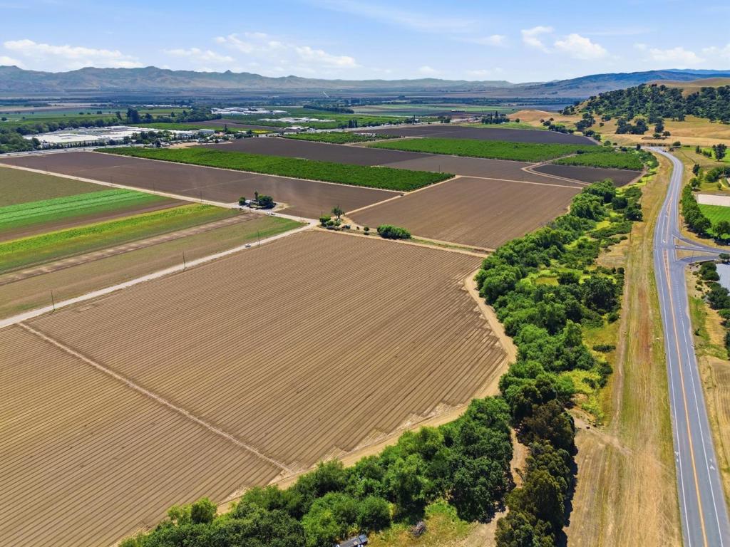 ML82048859 Property Photo 15