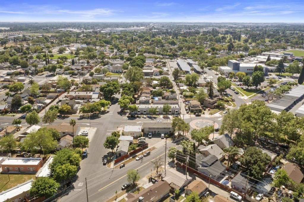 101107 I Street Property Photo 9