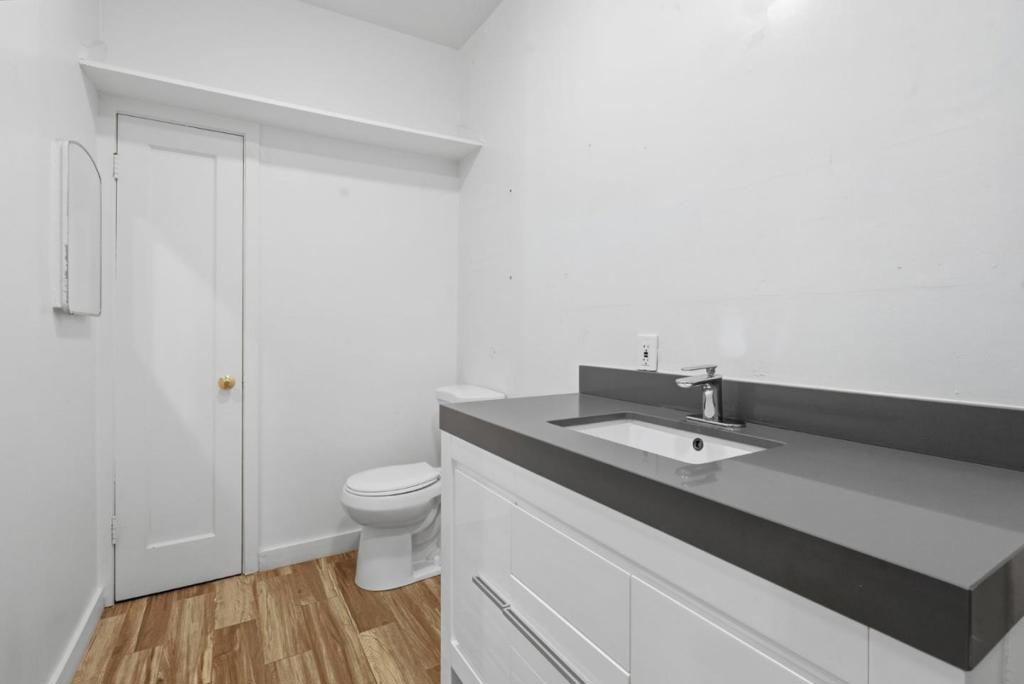 616618 Masonic Avenue Property Photo 47