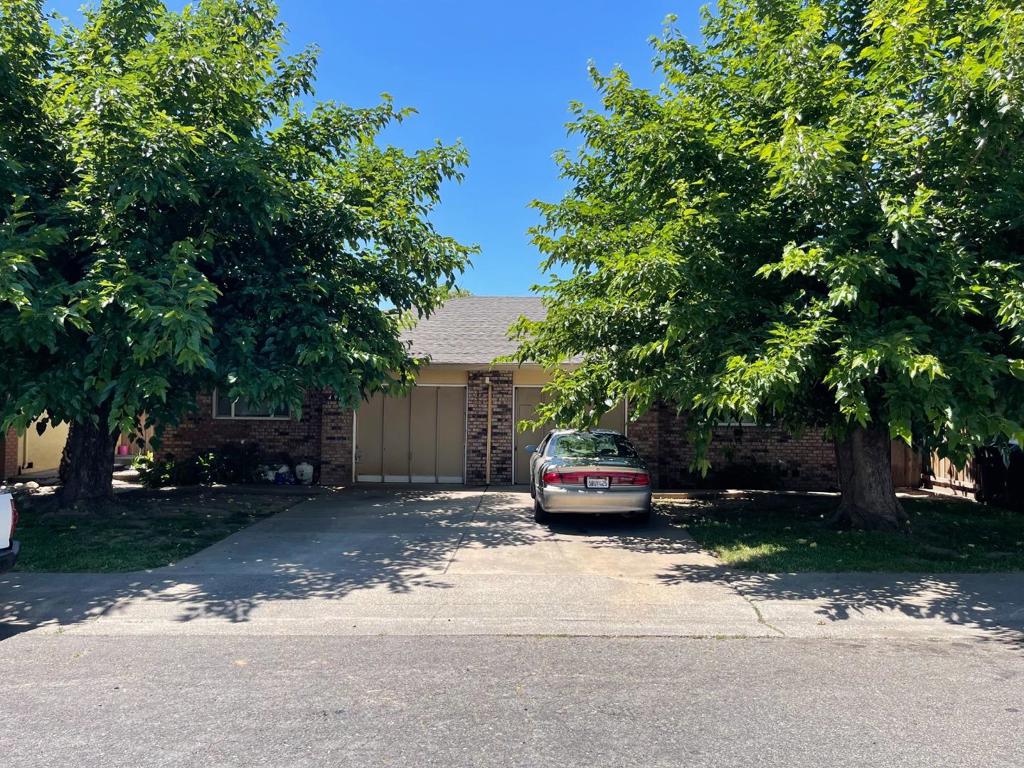 4917 Orchid Way Property Photo 1