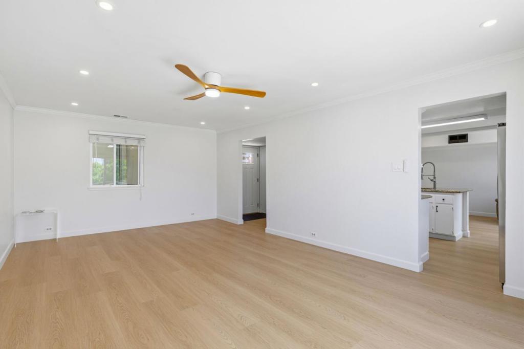 1214 Admiralty Lane Property Photo 6