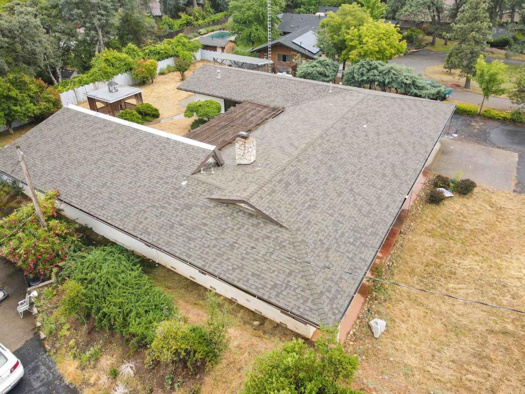 20521 Upper Hillview Drive Property Photo 4