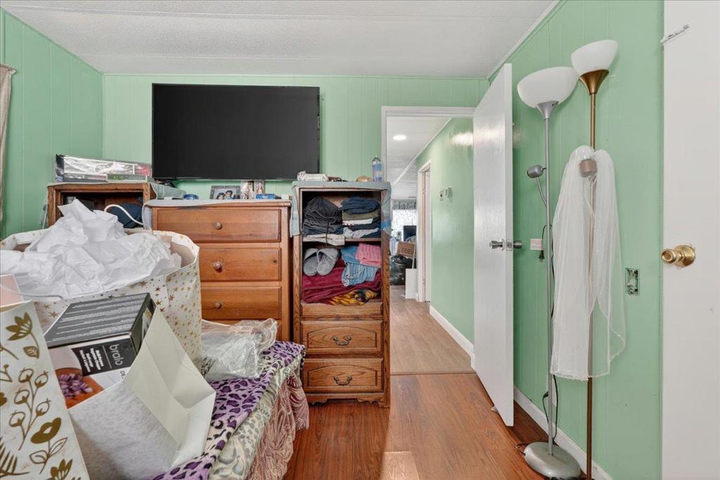 255 E Bolivar 39 Property Photo 7