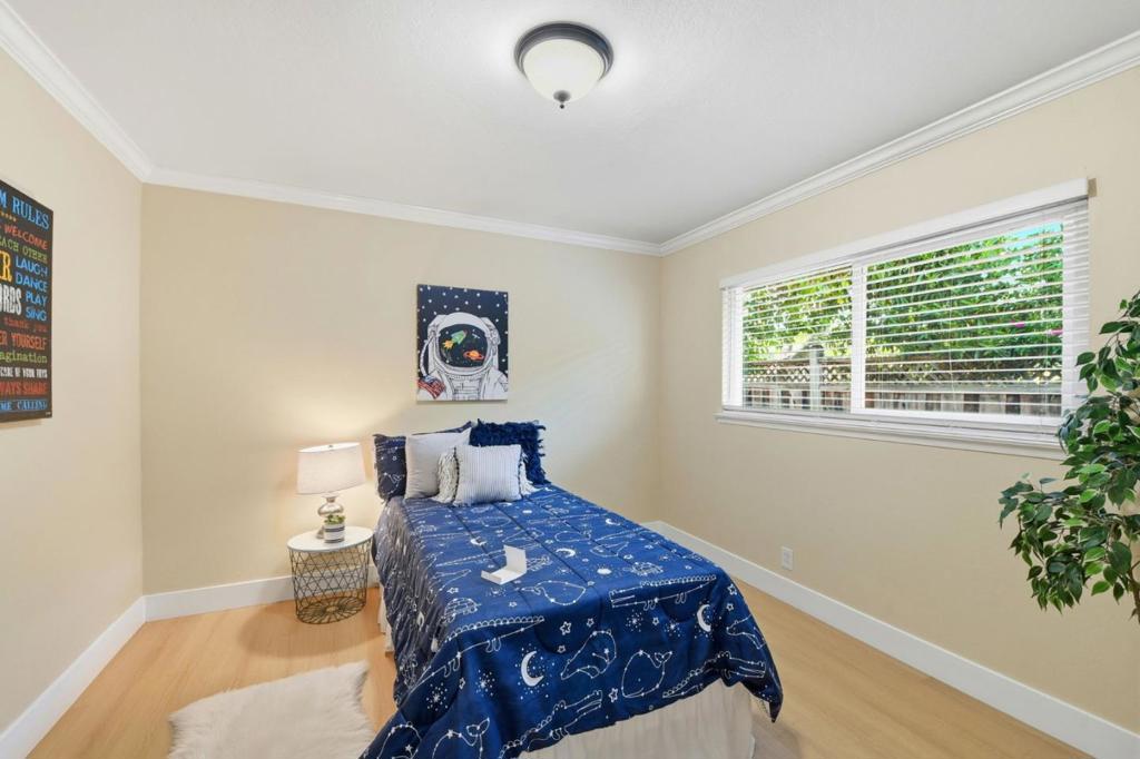 484 Ardis Avenue Property Photo 25