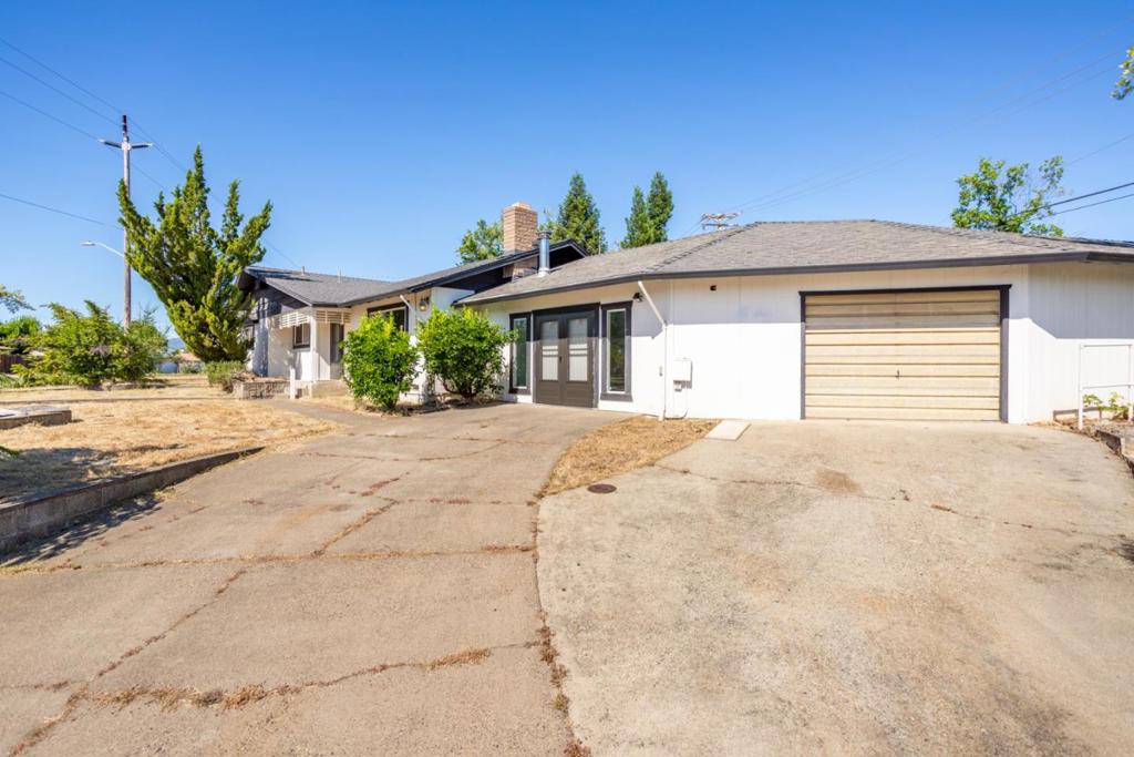 3400 Panorama Drive Property Photo 28