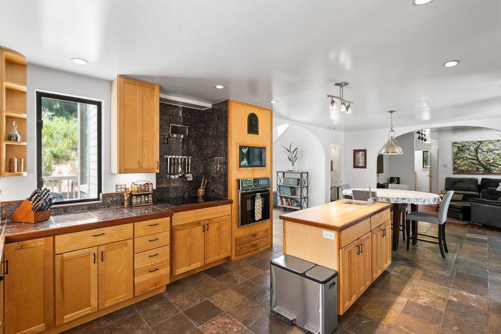 8946 Alpine Road Property Photo 10