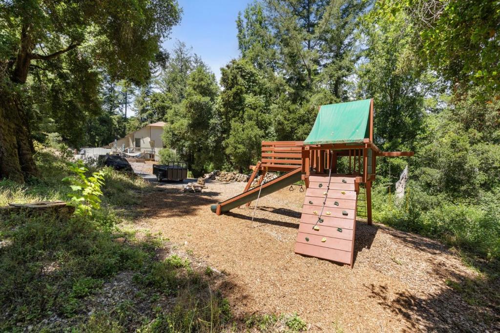 8946 Alpine Road Property Photo 31