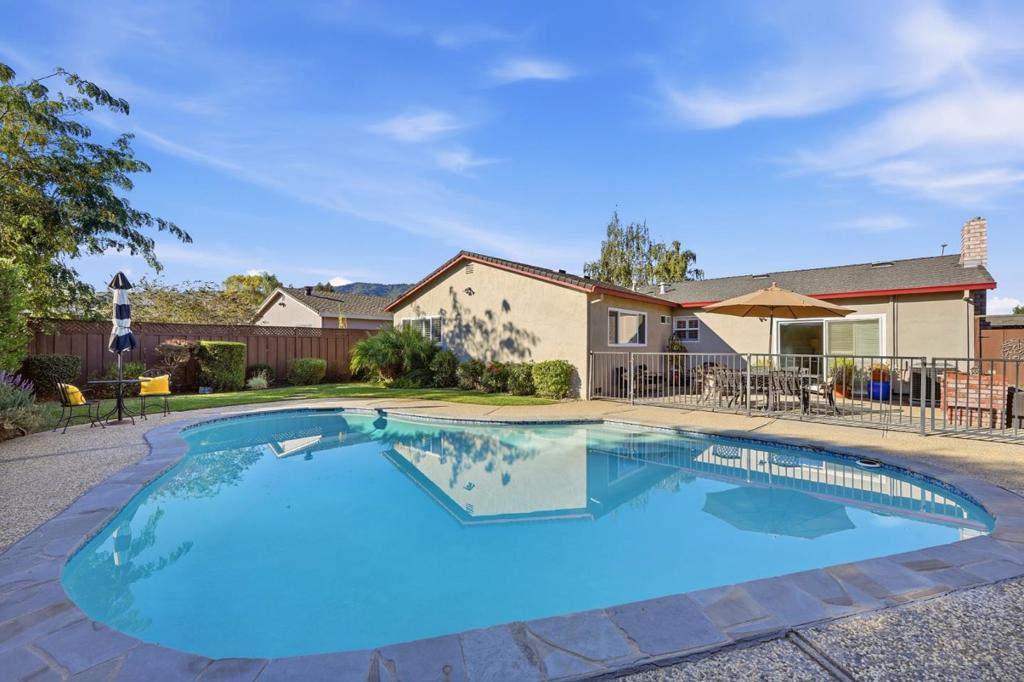 7634 Los Padres Court Property Photo 23