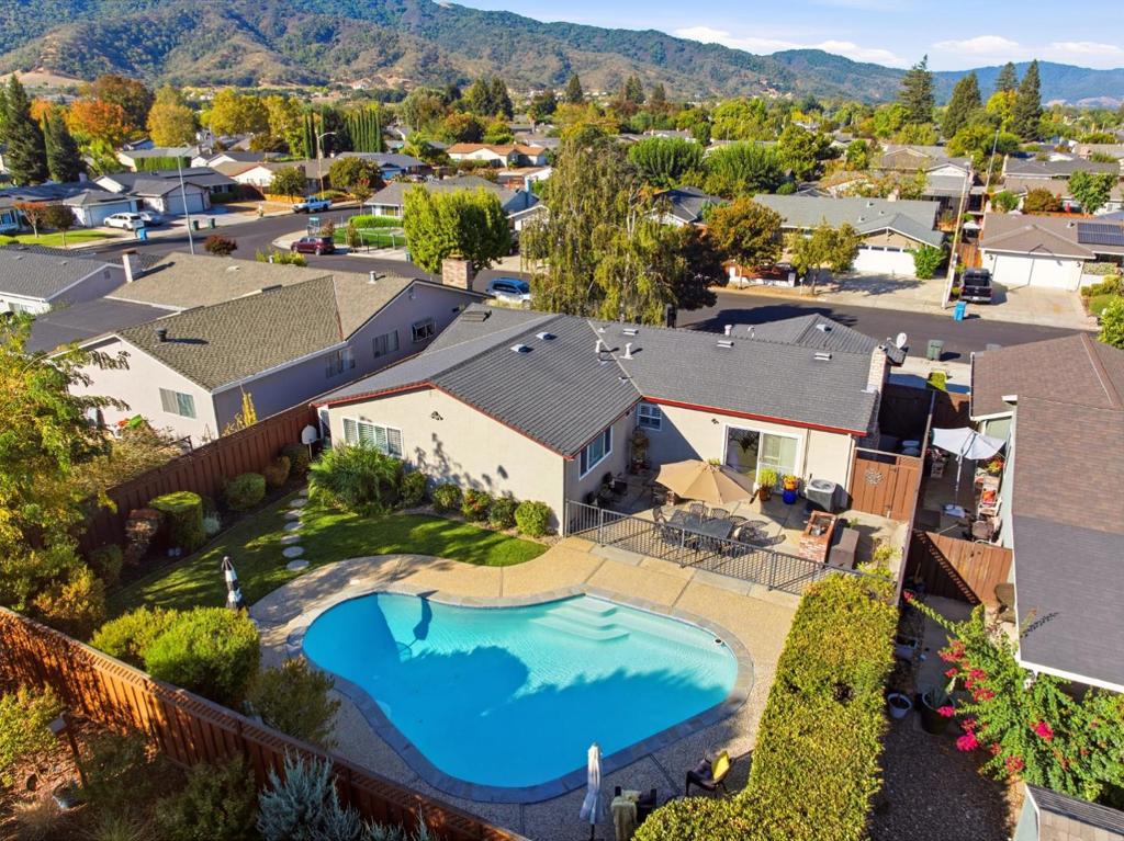 7634 Los Padres Court Property Photo 25
