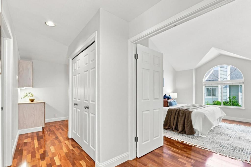 2329 Villa Place Property Photo 12