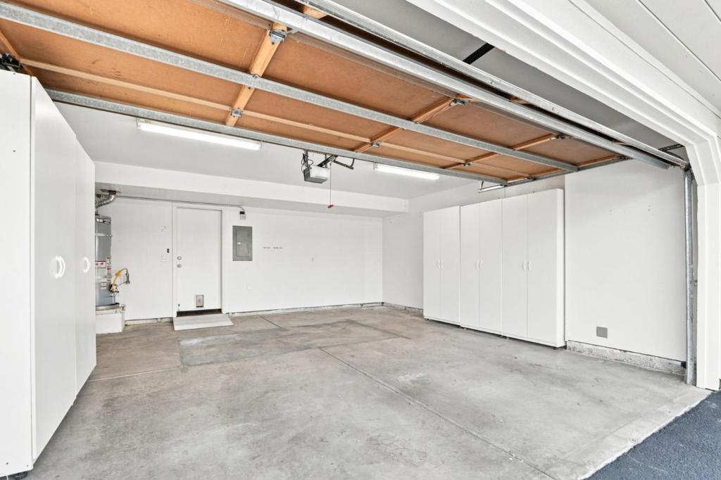 2329 Villa Place Property Photo 35