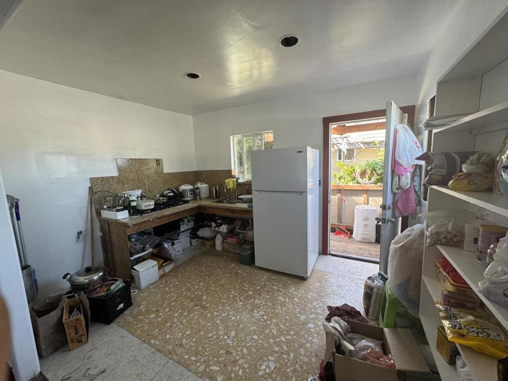 1925 E 27th Street Property Photo 7