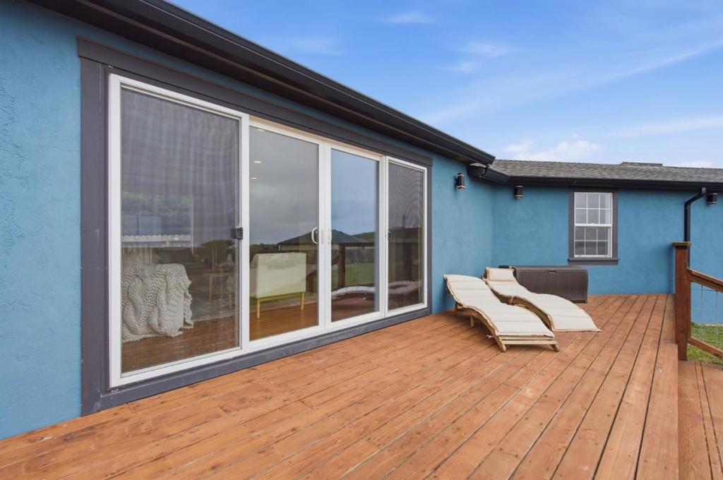 1263 Reservoir Road Property Photo 8