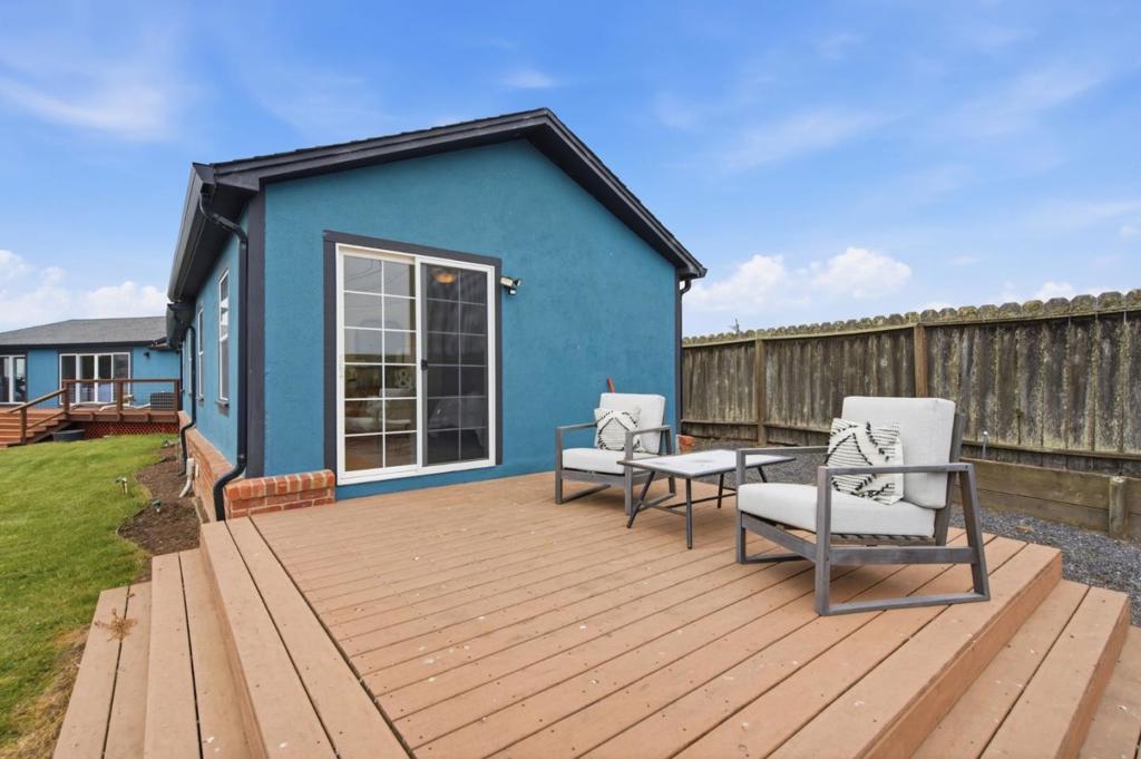 1263 Reservoir Road Property Photo 13