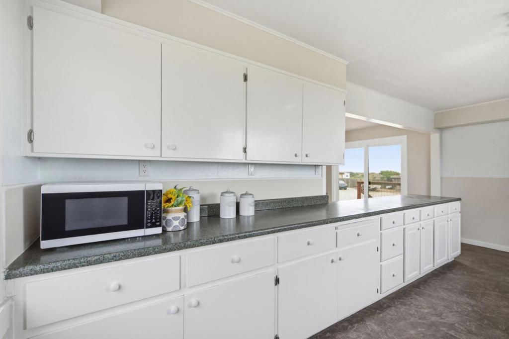 1263 Reservoir Road Property Photo 18