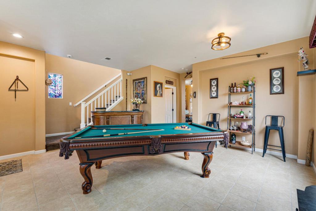 75 Paseo Drive Property Photo 3