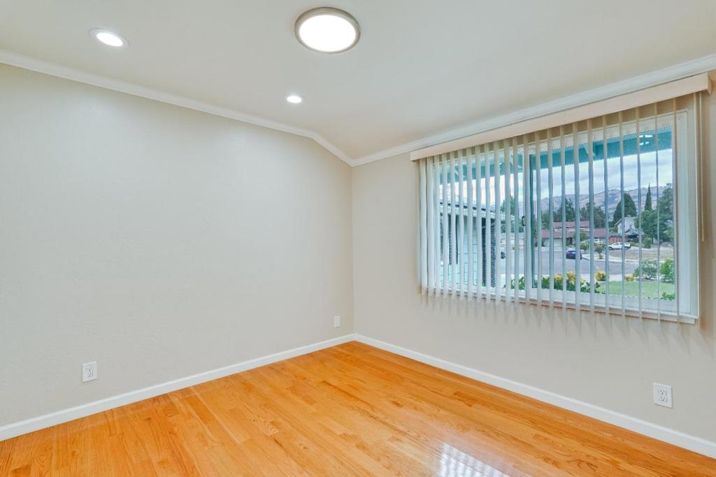 3767 Yerba Buena Court Property Photo 28