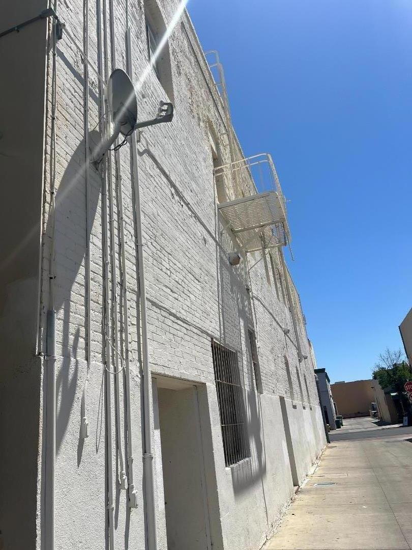 1733 Canal Street Property Photo 8