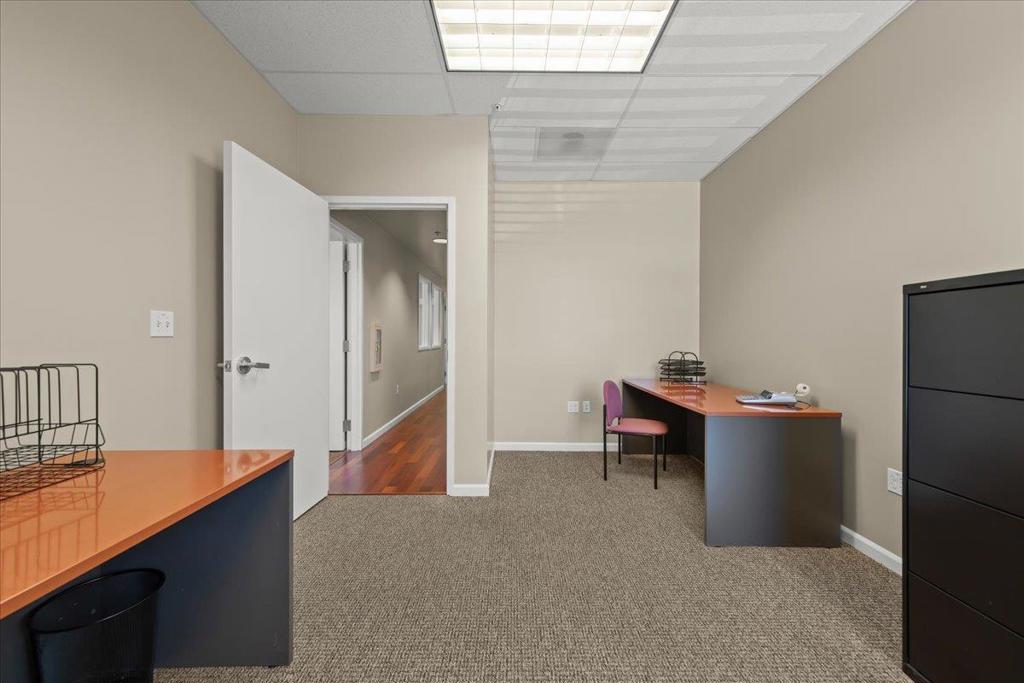 125 Hangar Way 110 Property Photo 10