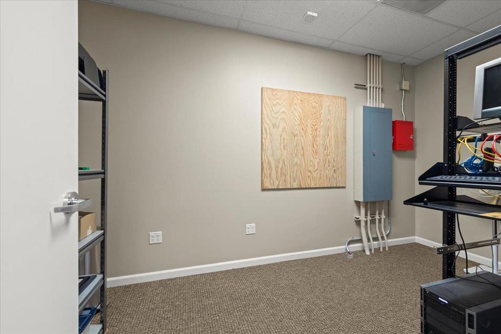 125 Hangar Way 110 Property Photo 21