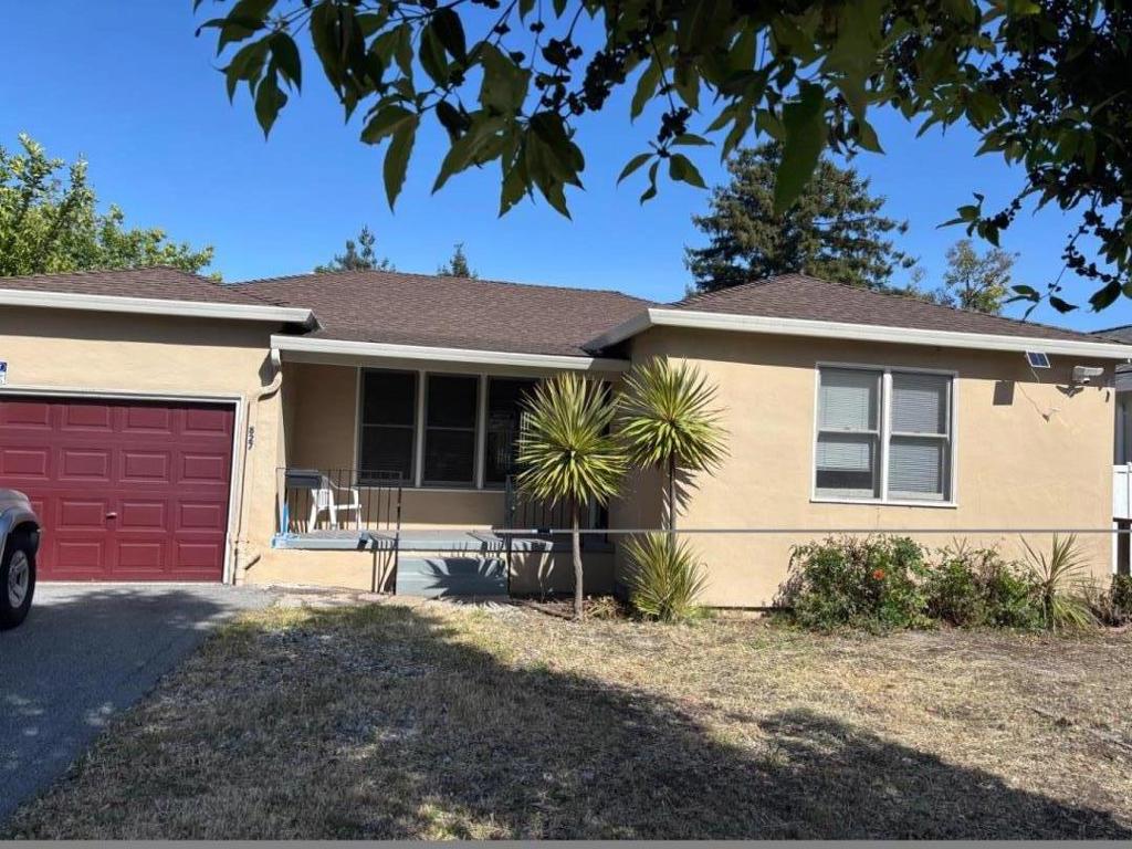 827 Chestnut Street Property Photo 1