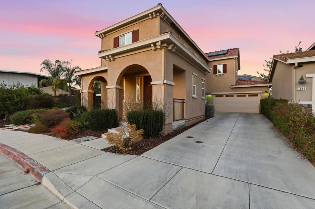 1860 Thyme Court Property Photo 1