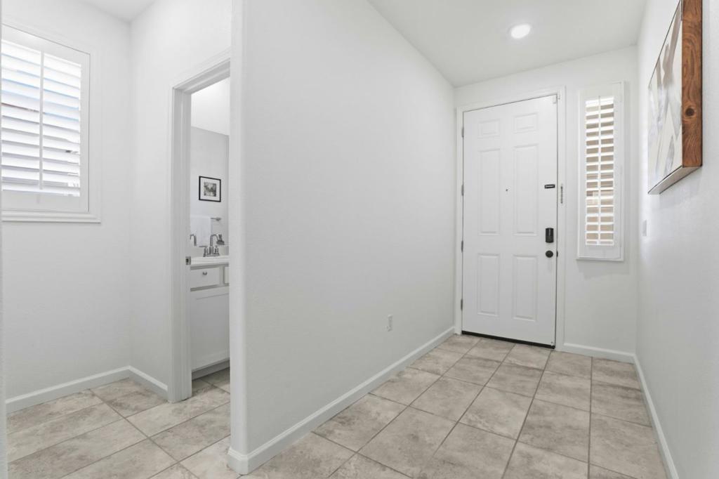 1860 Thyme Court Property Photo 9