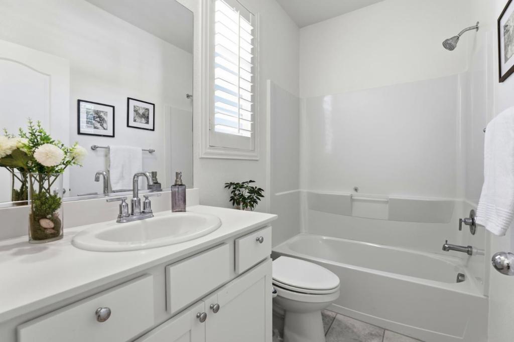 1860 Thyme Court Property Photo 31