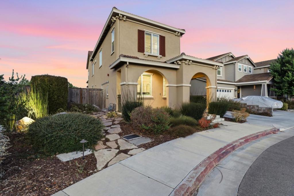 1860 Thyme Court Property Photo 49