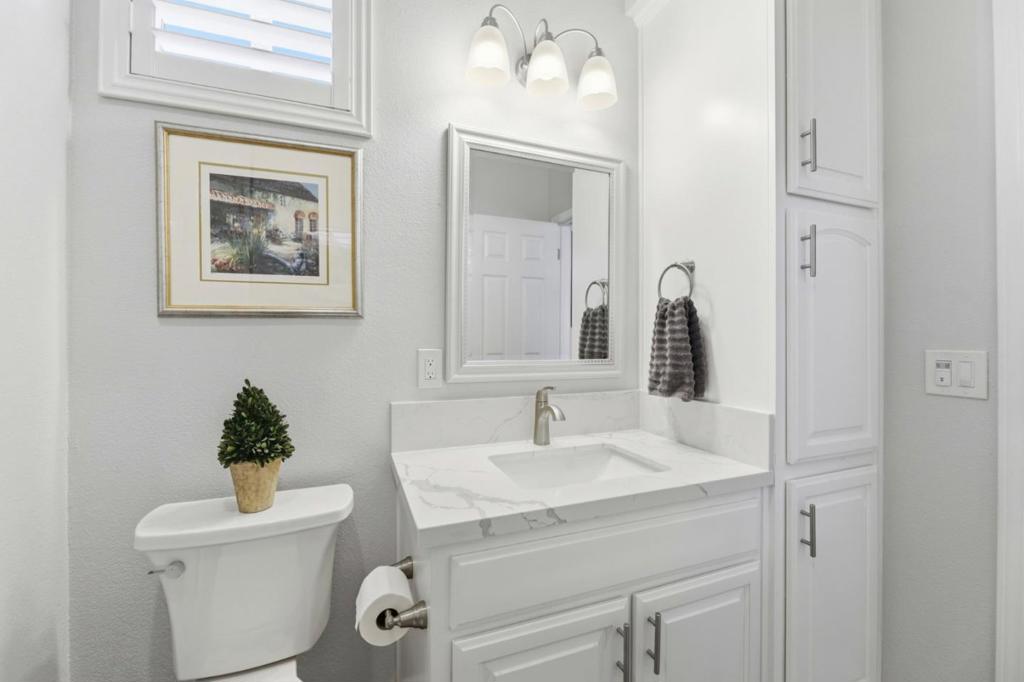 8732 Mccarty Ranch Drive Property Photo 22